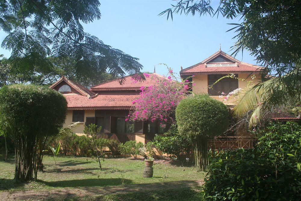 Golden Premier Villa Siem Reap Exterior photo